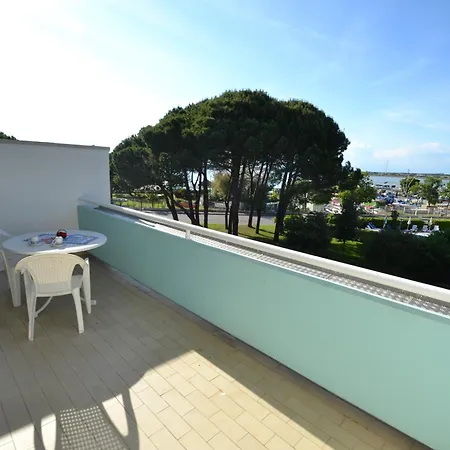 Apartment Le Caravelle